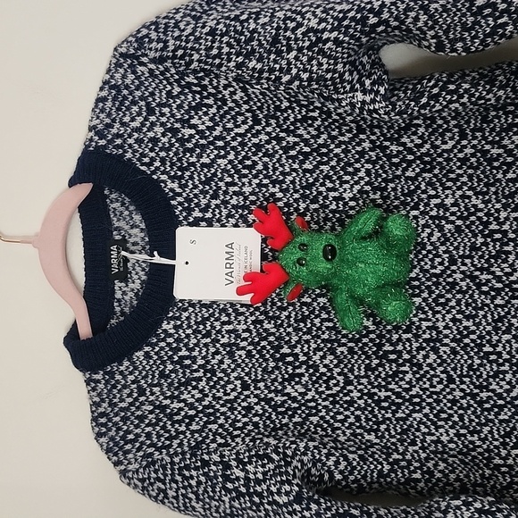 Varma Icelandic Wool Pullover Sweater, women's size small. - Picture 2 of 8